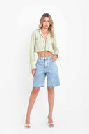 BERMUDA JEANS AZUL CLARO