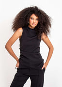 BLUSA ALONGADA FRANZIDO LATERAL PRETA