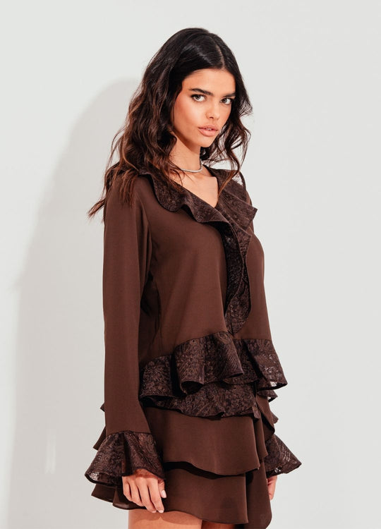 BLUSA BABADOS EM RENDA