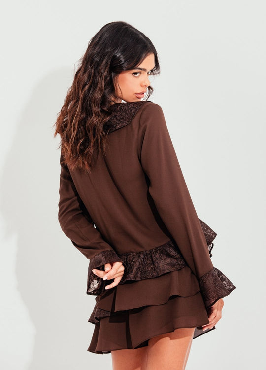 BLUSA BABADOS EM RENDA