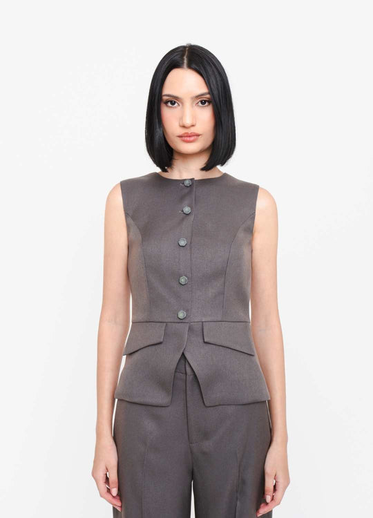 BLUSA COM BOTÕES E LAPELA