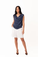 BLUSA DECOTE ASSIMÉTRICO MARINHO