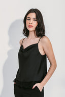 BLUSA DEGAGÊ COM RENDA