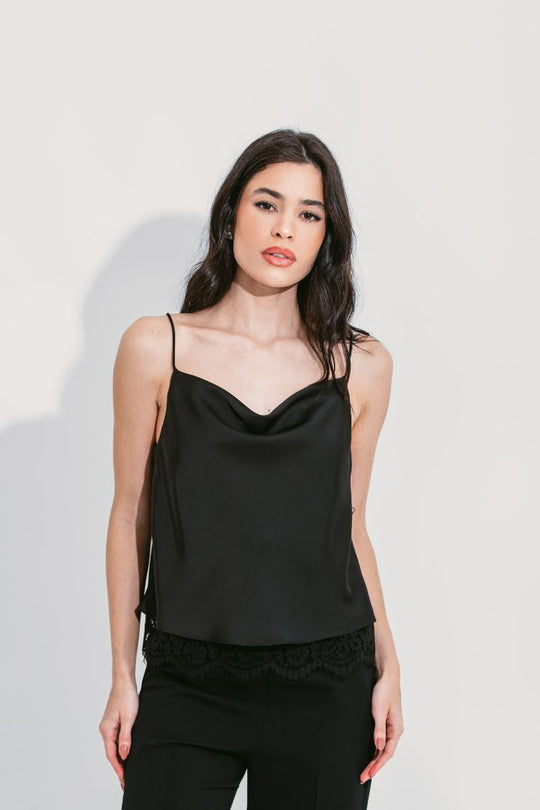 BLUSA DEGAGÊ COM RENDA