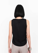 BLUSA FIVELA OMBRO PRETA
