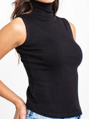 BLUSA MALHA GOLA ALTA PRETA