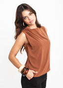 BLUSA OMBRO DRAPEADO MARROM