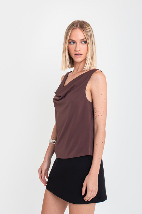 BLUSA REGATA DEGAGÊ MARROM
