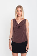 BLUSA REGATA DEGAGÊ MARROM