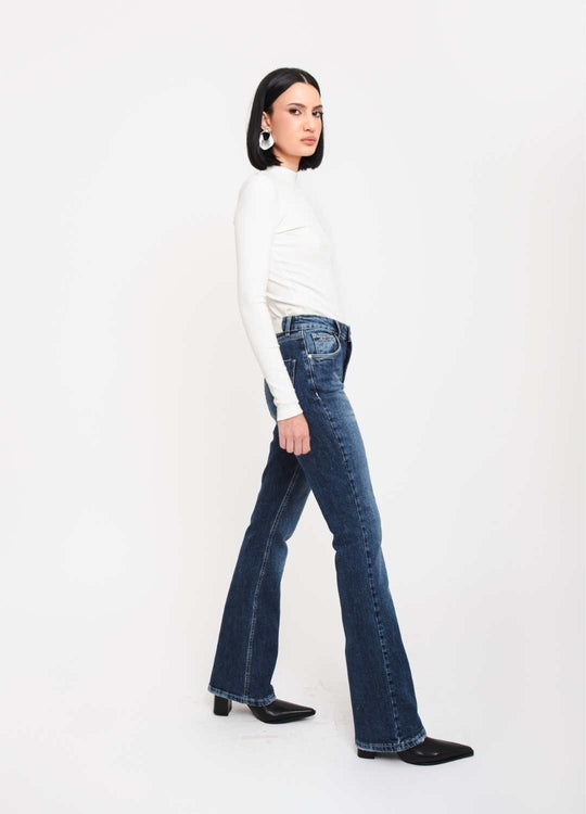 CALÇA BOOT CUT AZUL MÉDIO