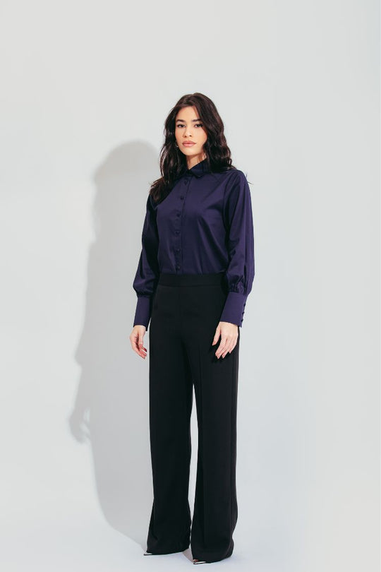 CALÇA COM VINCO FRONTAL
