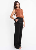 CALÇA VINCO FRONTAL PRETA