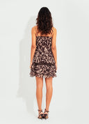 VESTIDO COM RENDA E BABADOS ESTAMPADO