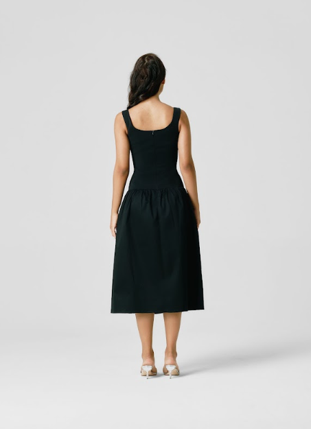 VESTIDO NEW MIDI PRETO