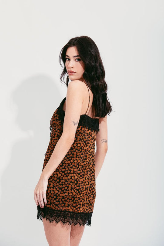 VESTIDO POÁ E RENDA [PRÉ-VENDA]